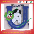 customized polish enamel lapel pins wih hangers
